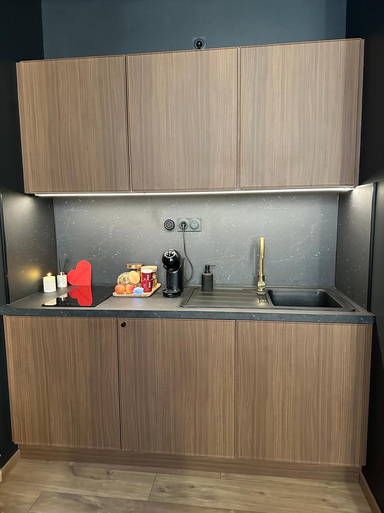 Escale Singuliere - Luxe & Balneo A Sete Apartment Sete